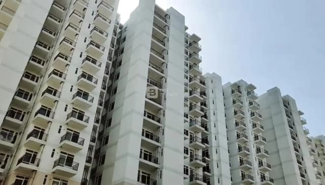 Suncity Avenue 76